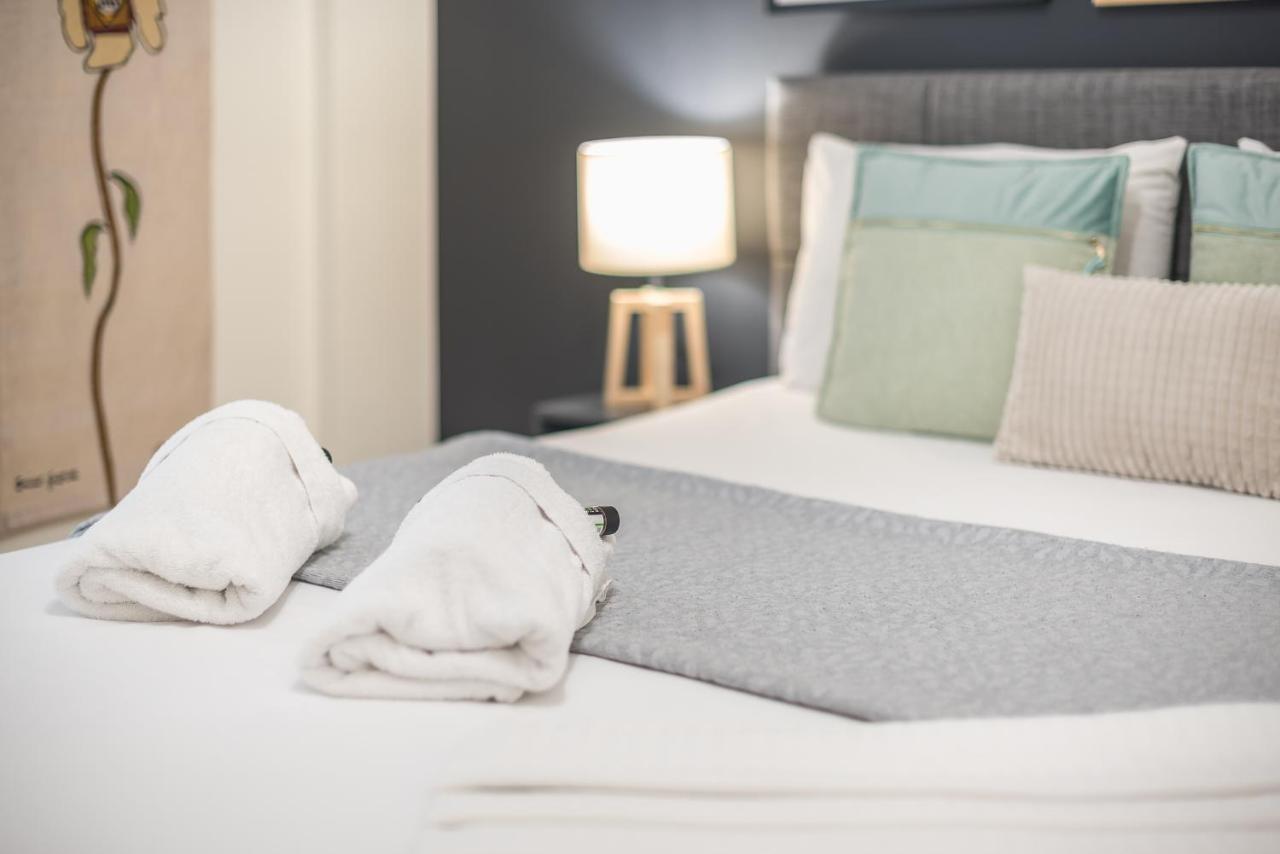 Elegant Suite By Cloudkeys Athene Buitenkant foto